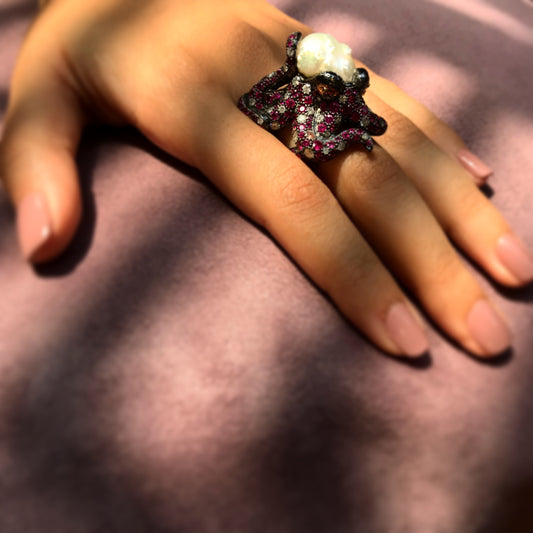 Octopus ring with rosebud Pearl, Ruby & Diamond