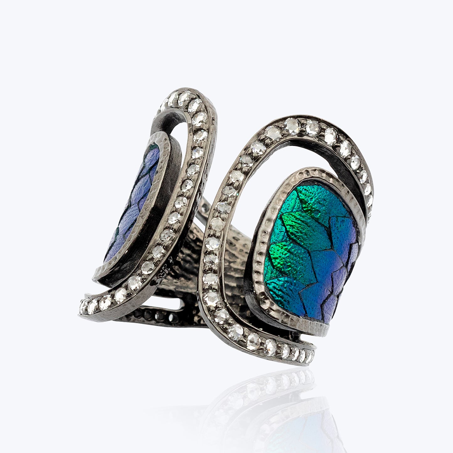 Scarab Ring Decorated with Diamonds