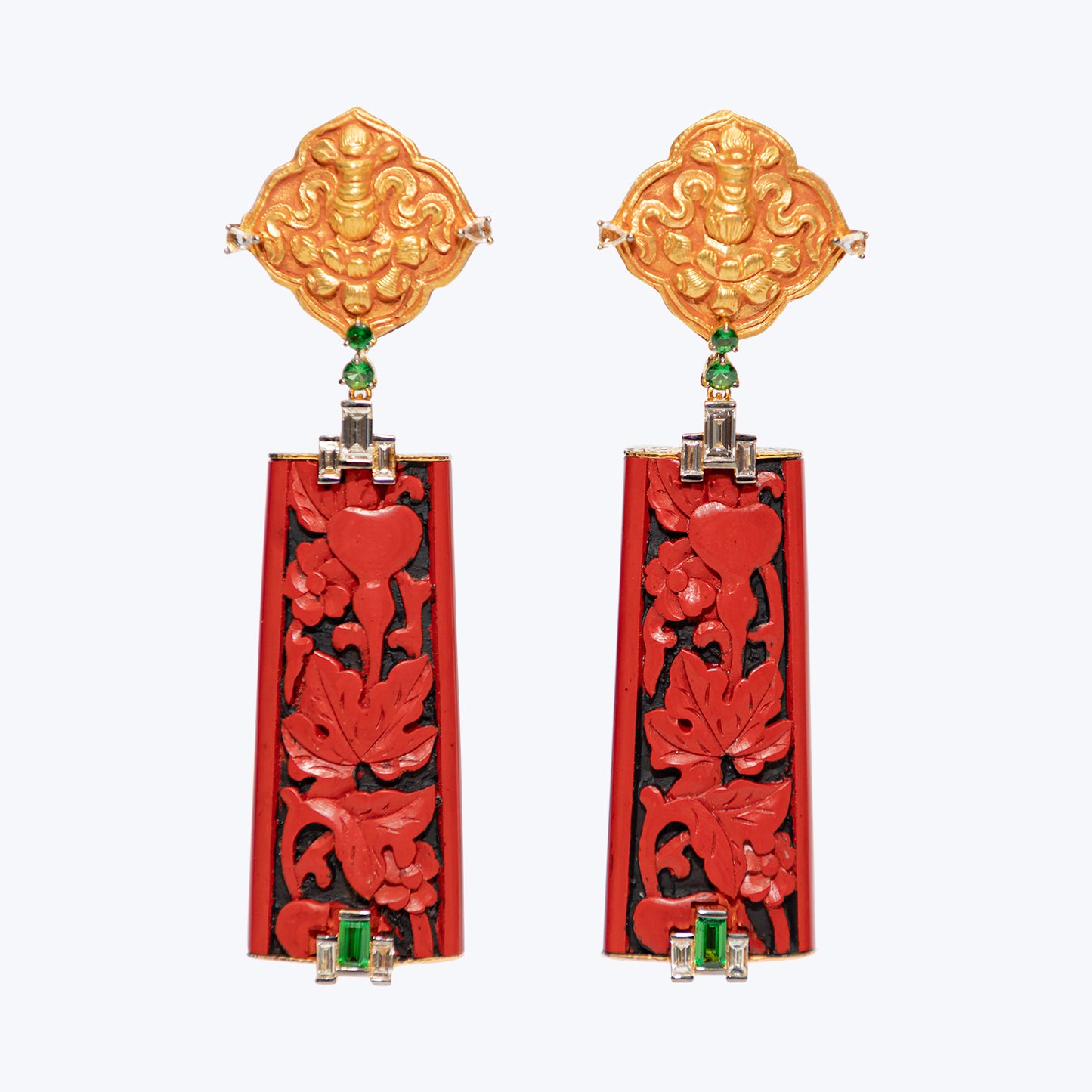 Cinnabar Lacquer Earrings with Buckle Flower , Diamonds and Tsavorite