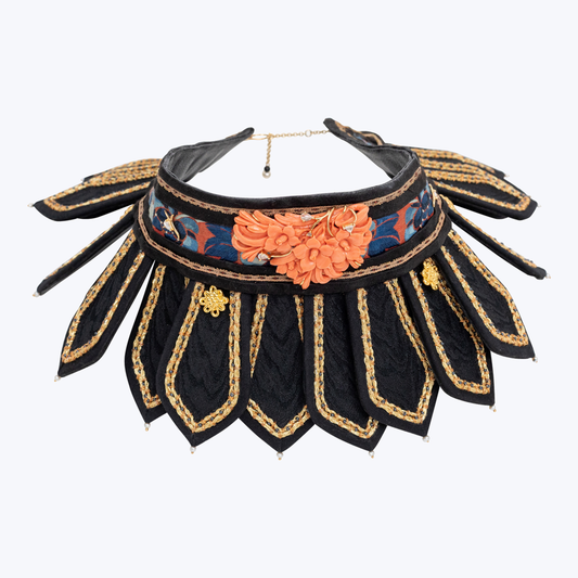 Frilled Antique Collar Necklace